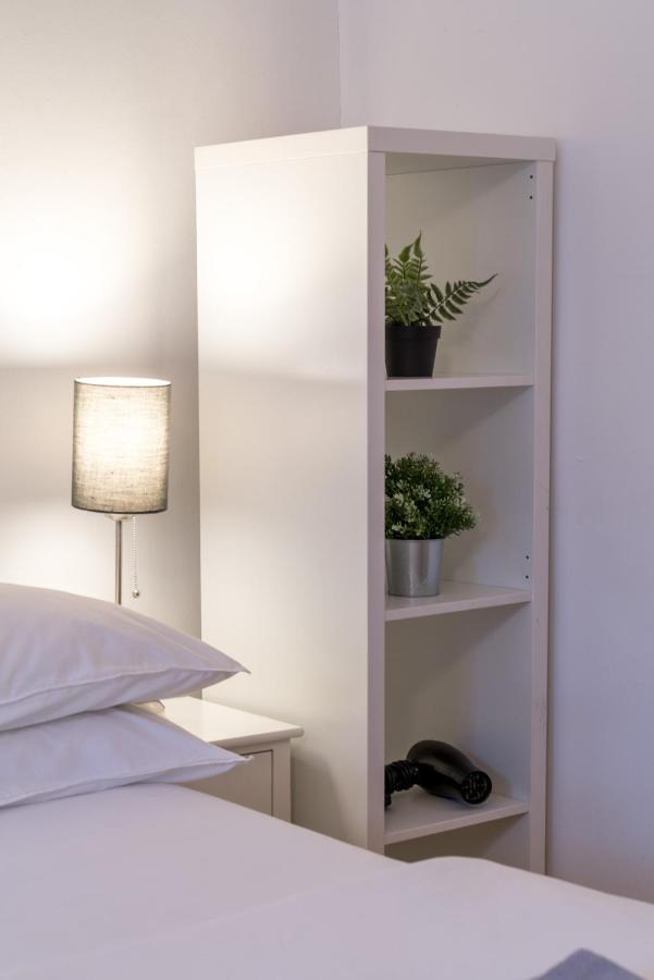 Soho & Covent Garden Apartment, Sleeps 3 Londyn Zewnętrze zdjęcie