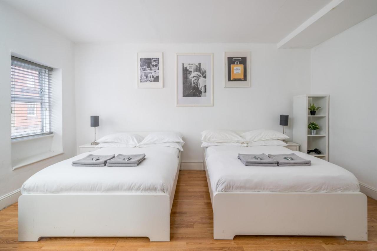 Soho & Covent Garden Apartment, Sleeps 3 Londyn Zewnętrze zdjęcie