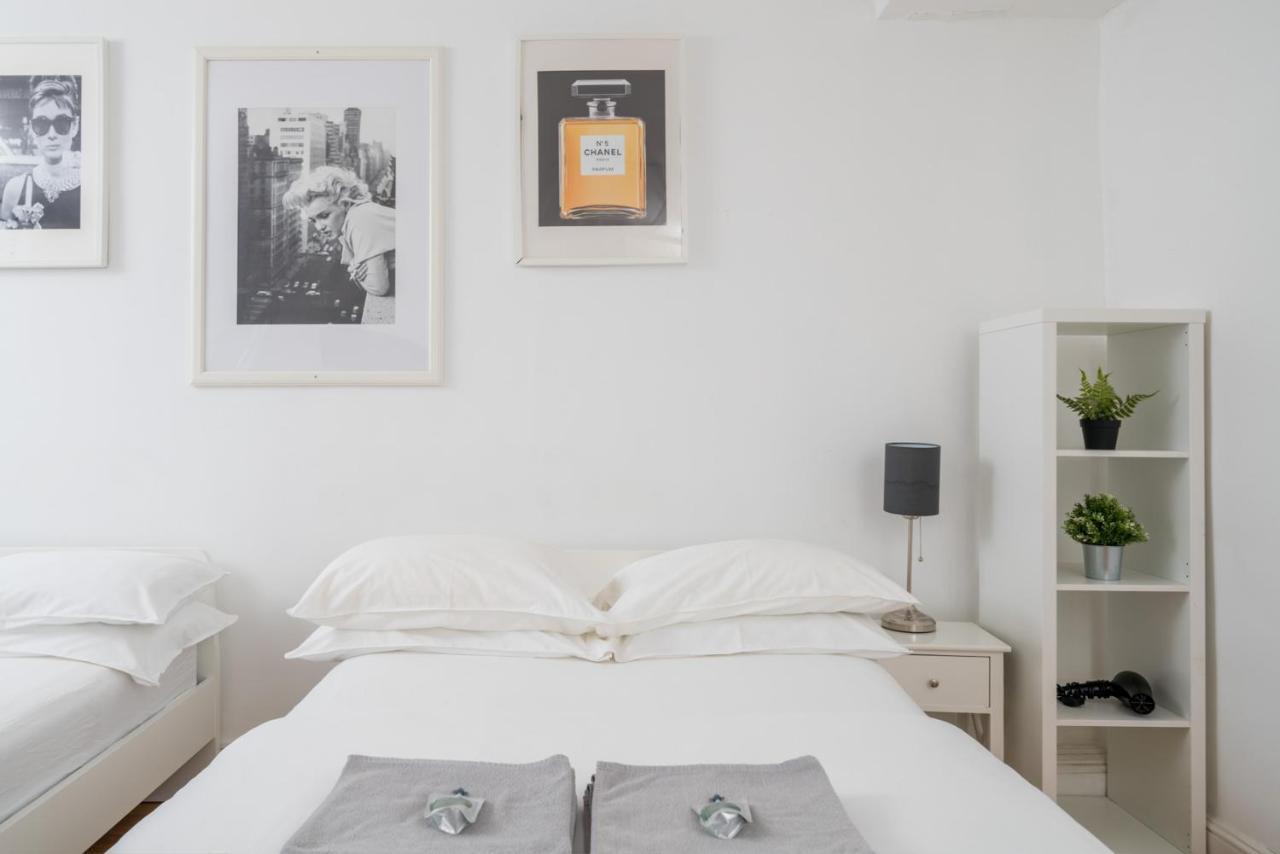 Soho & Covent Garden Apartment, Sleeps 3 Londyn Zewnętrze zdjęcie